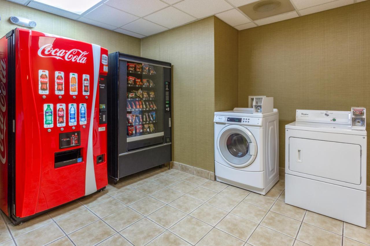 Holiday Inn Express & Suites Bowling Green