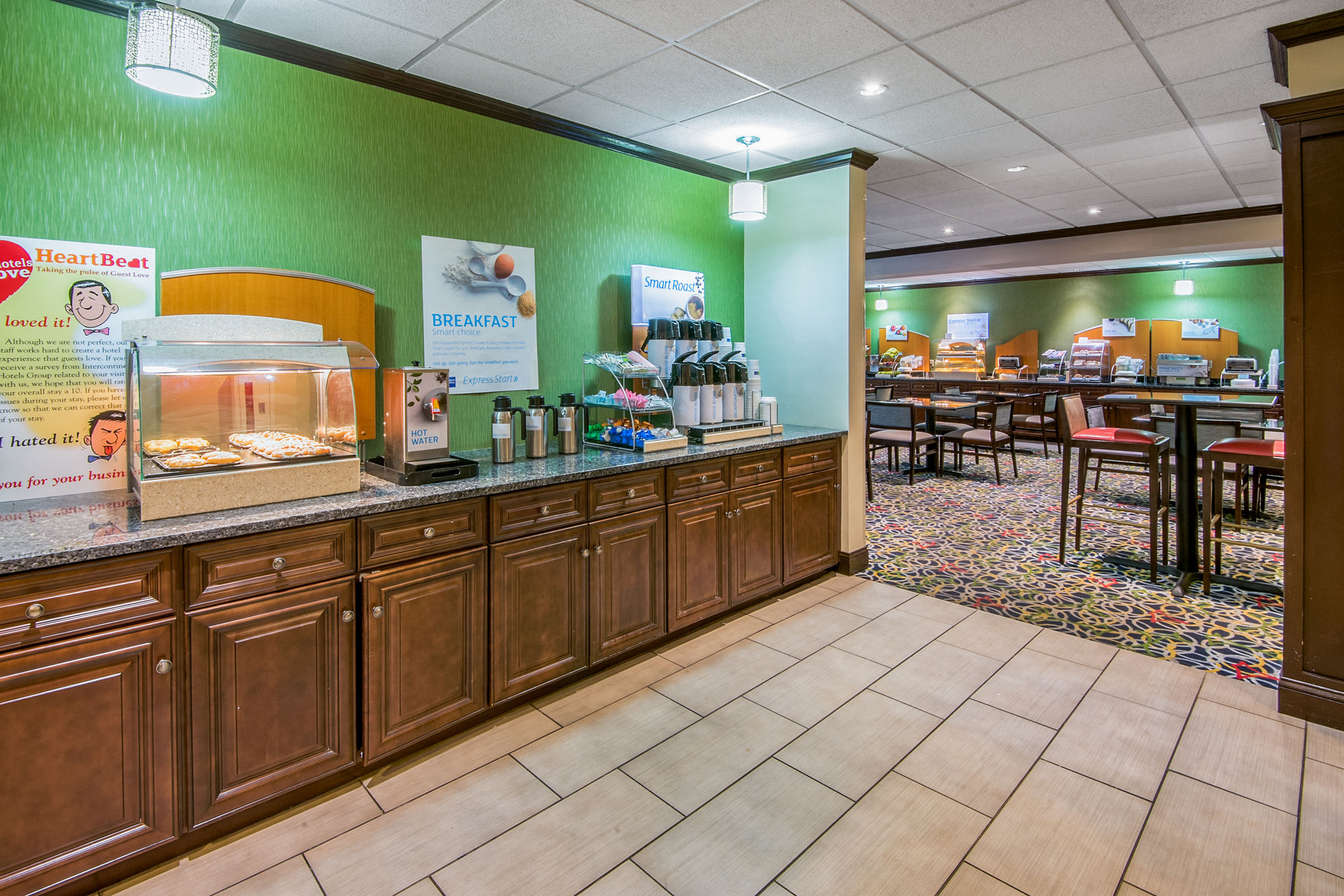Holiday Inn Express Cleveland Airport - Brook Park