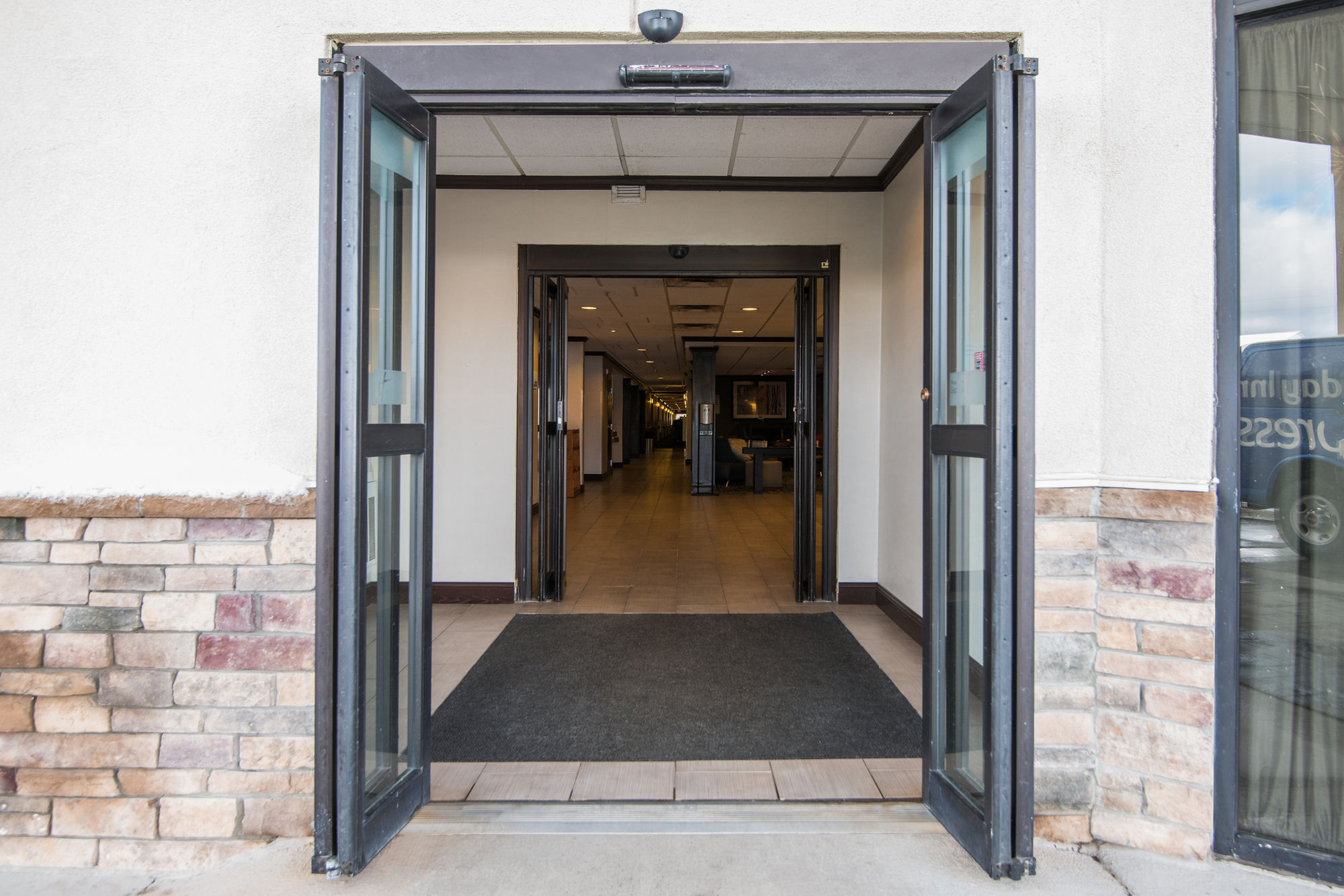 Holiday Inn Express Cleveland Airport - Brook Park