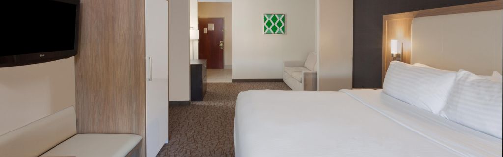 Holiday Inn Express Hotel & Suites Dayton West - Brookville