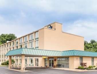 Days Inn by Wyndham Cambridge