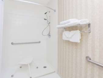 Days Inn by Wyndham Cambridge