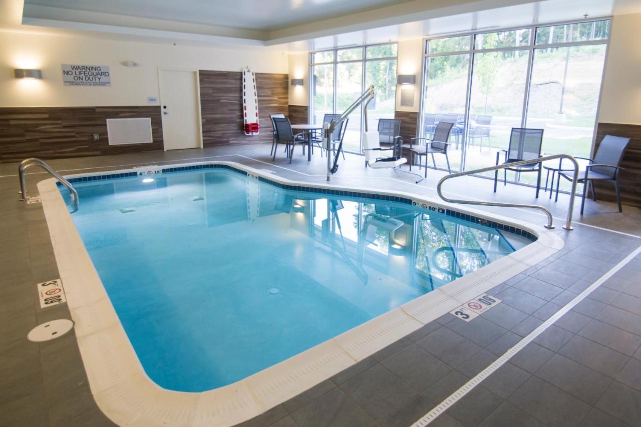 Fairfield Inn & Suites Cambridge