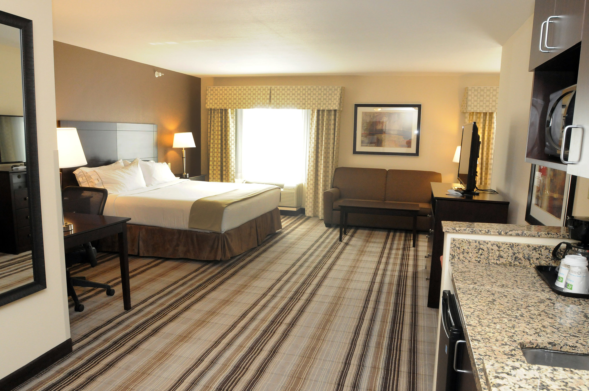 Holiday Inn Express & Suites Cambridge