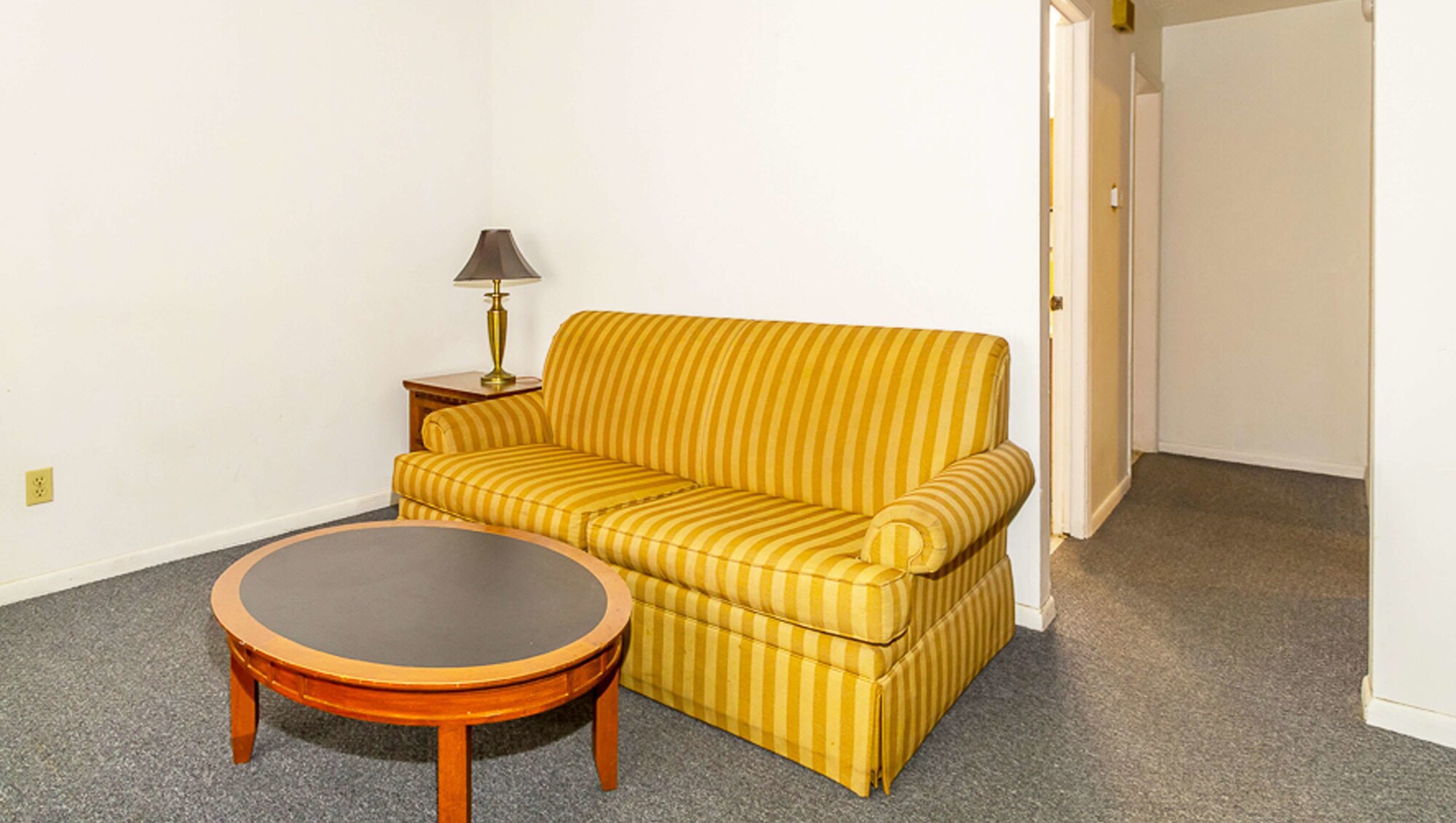 Magnuson Hotel Extended Stay Canton Ohio