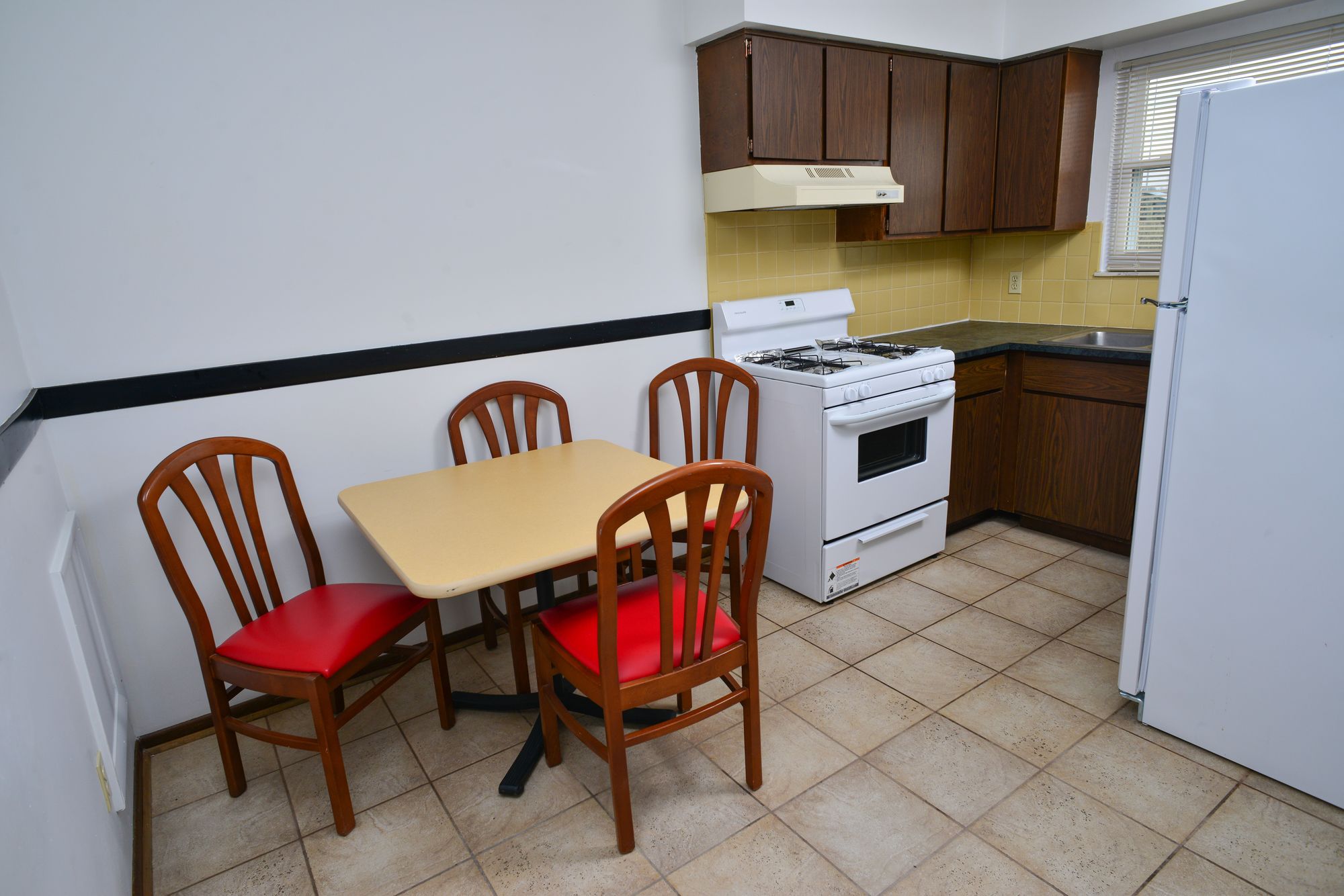 Magnuson Hotel Extended Stay Canton Ohio