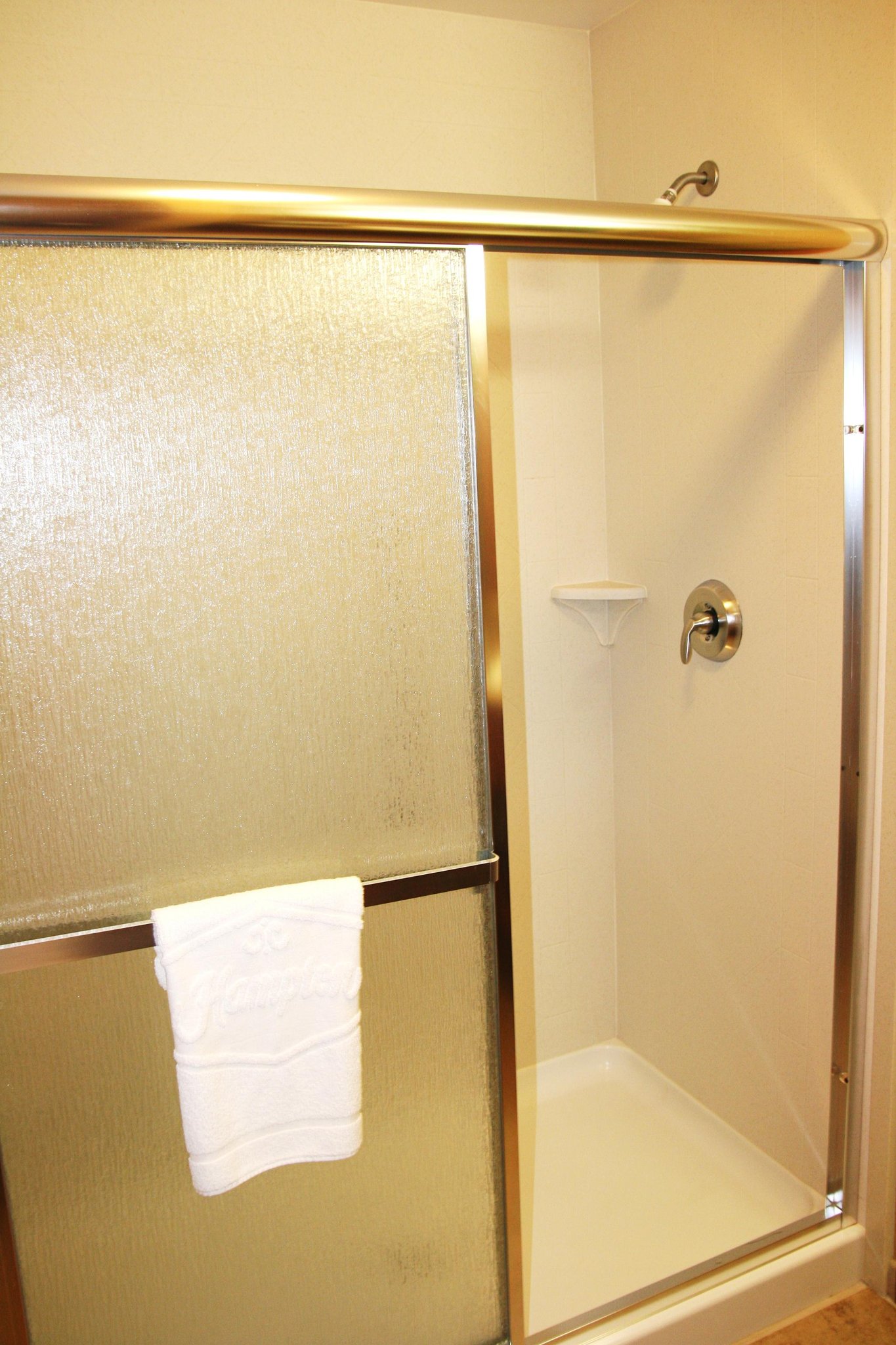 Hampton Inn & Suites Canton