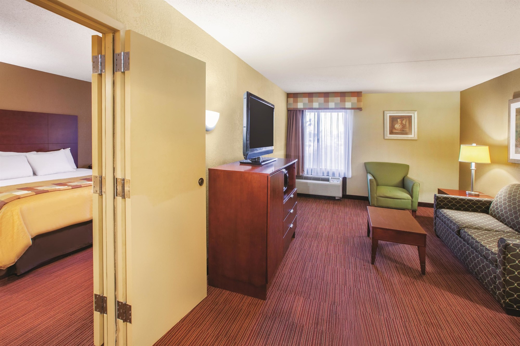 Country Inn & Suites by Radisson, Canton near Hall of Fame