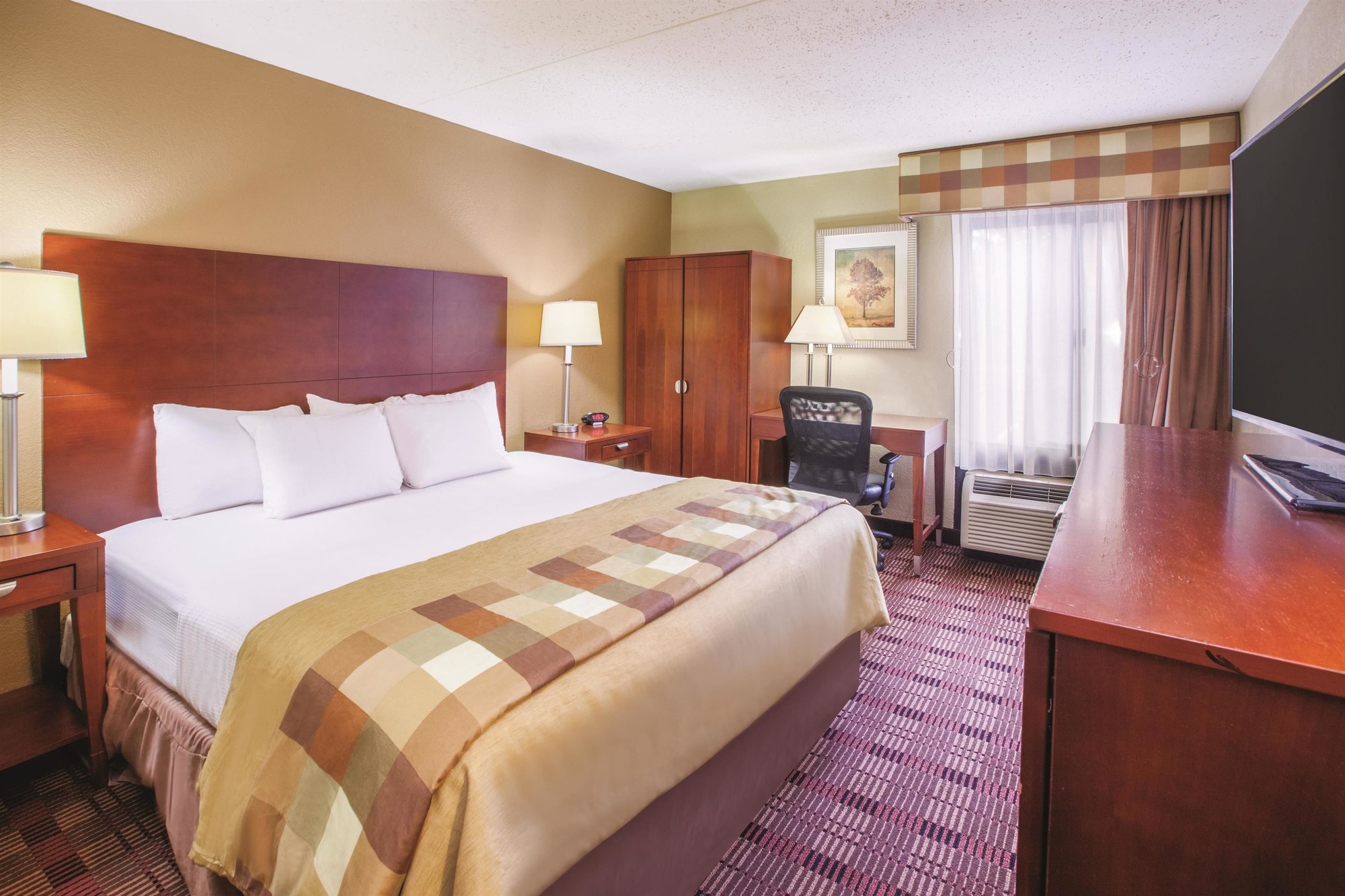 Country Inn & Suites by Radisson, Canton near Hall of Fame