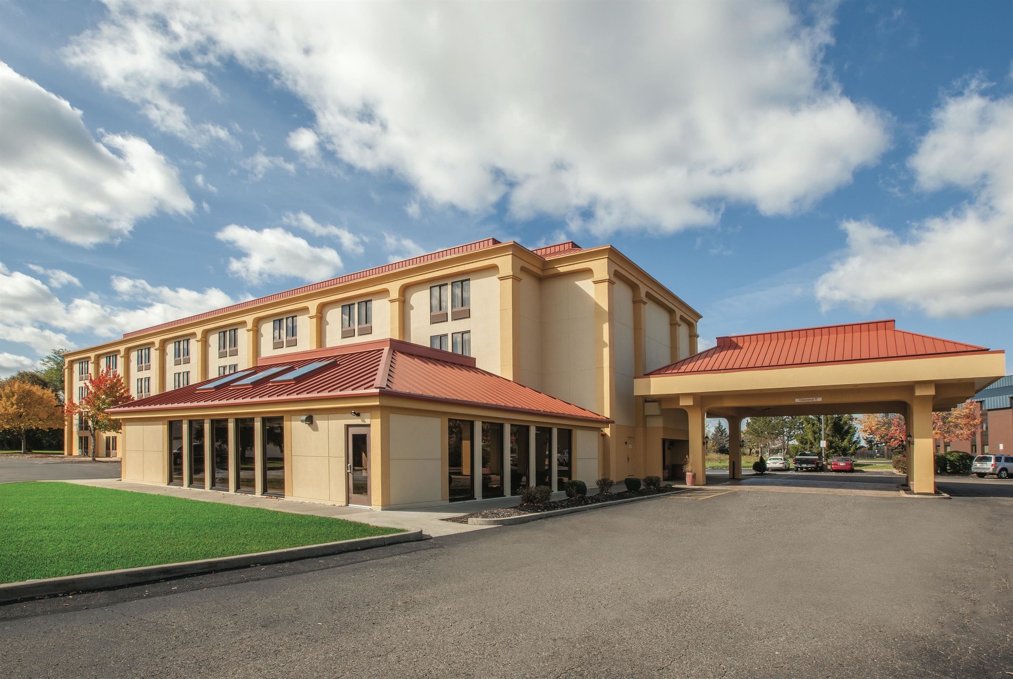 Country Inn & Suites by Radisson, Canton near Hall of Fame