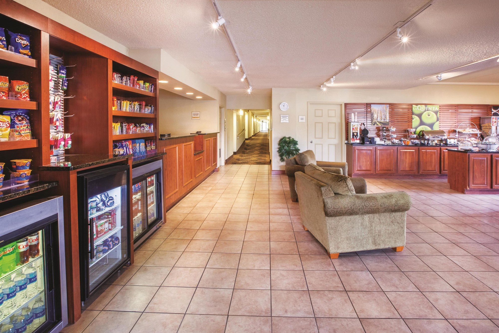 Country Inn & Suites by Radisson, Canton near Hall of Fame