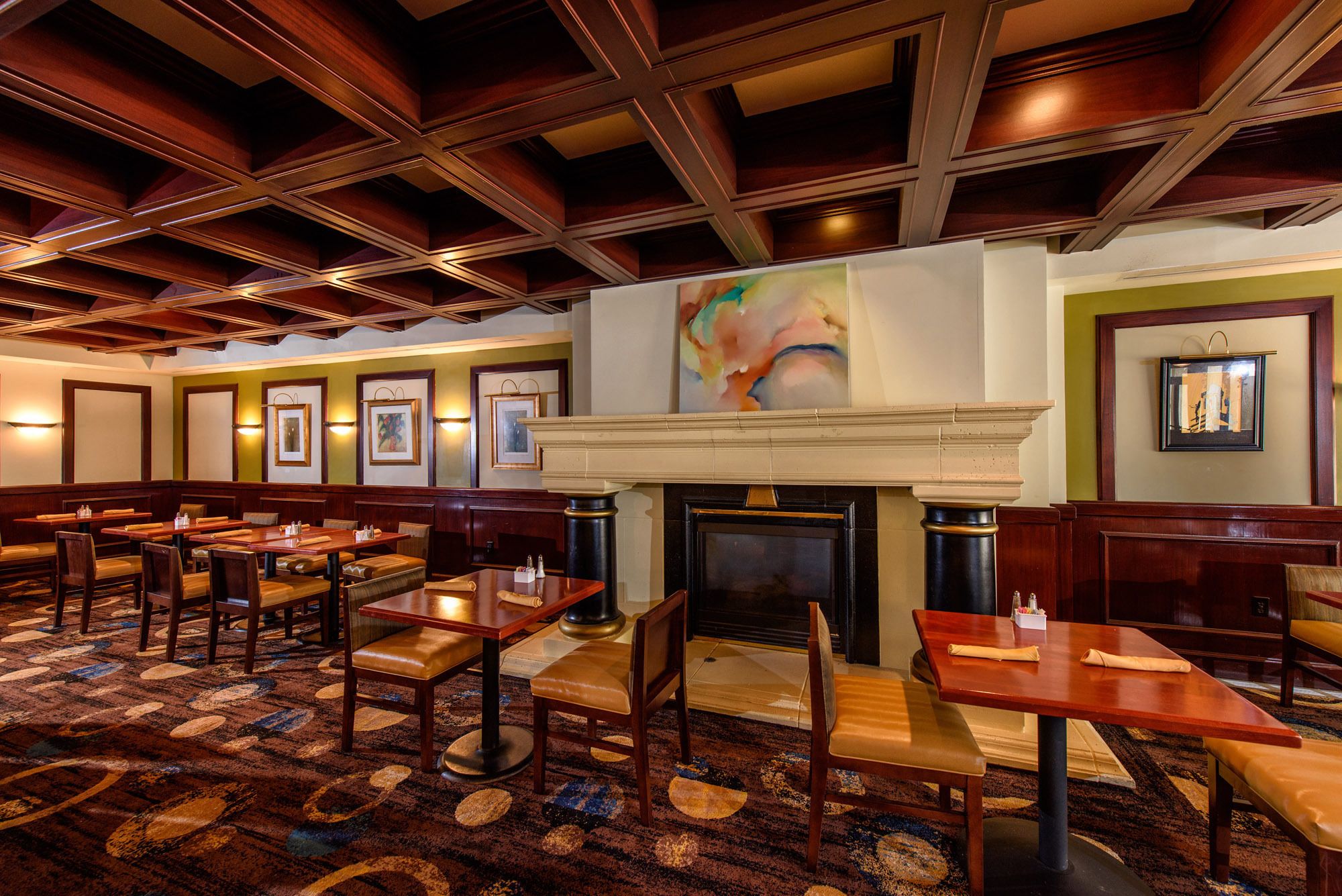 DoubleTree by Hilton Canton Downtown