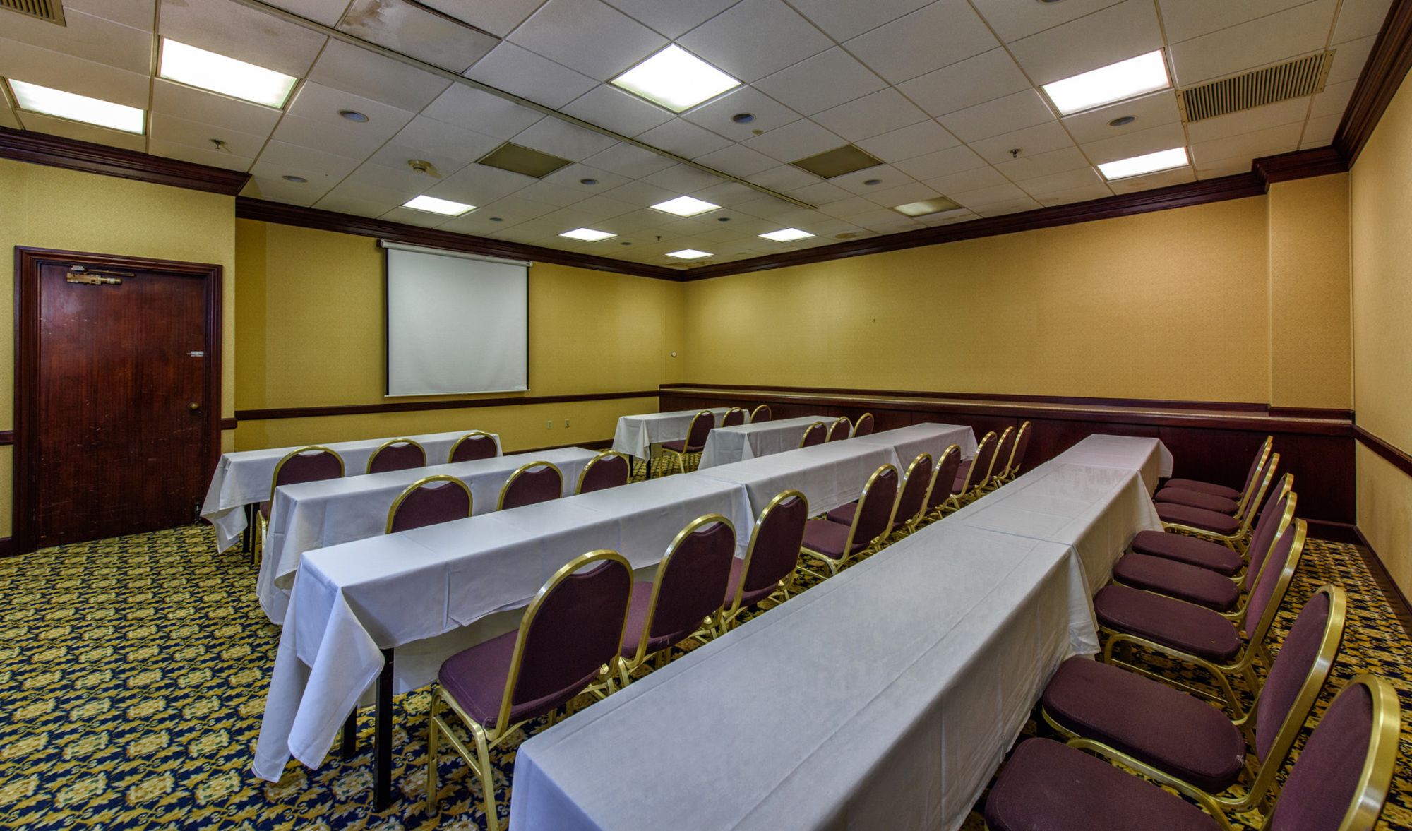 DoubleTree by Hilton Canton Downtown