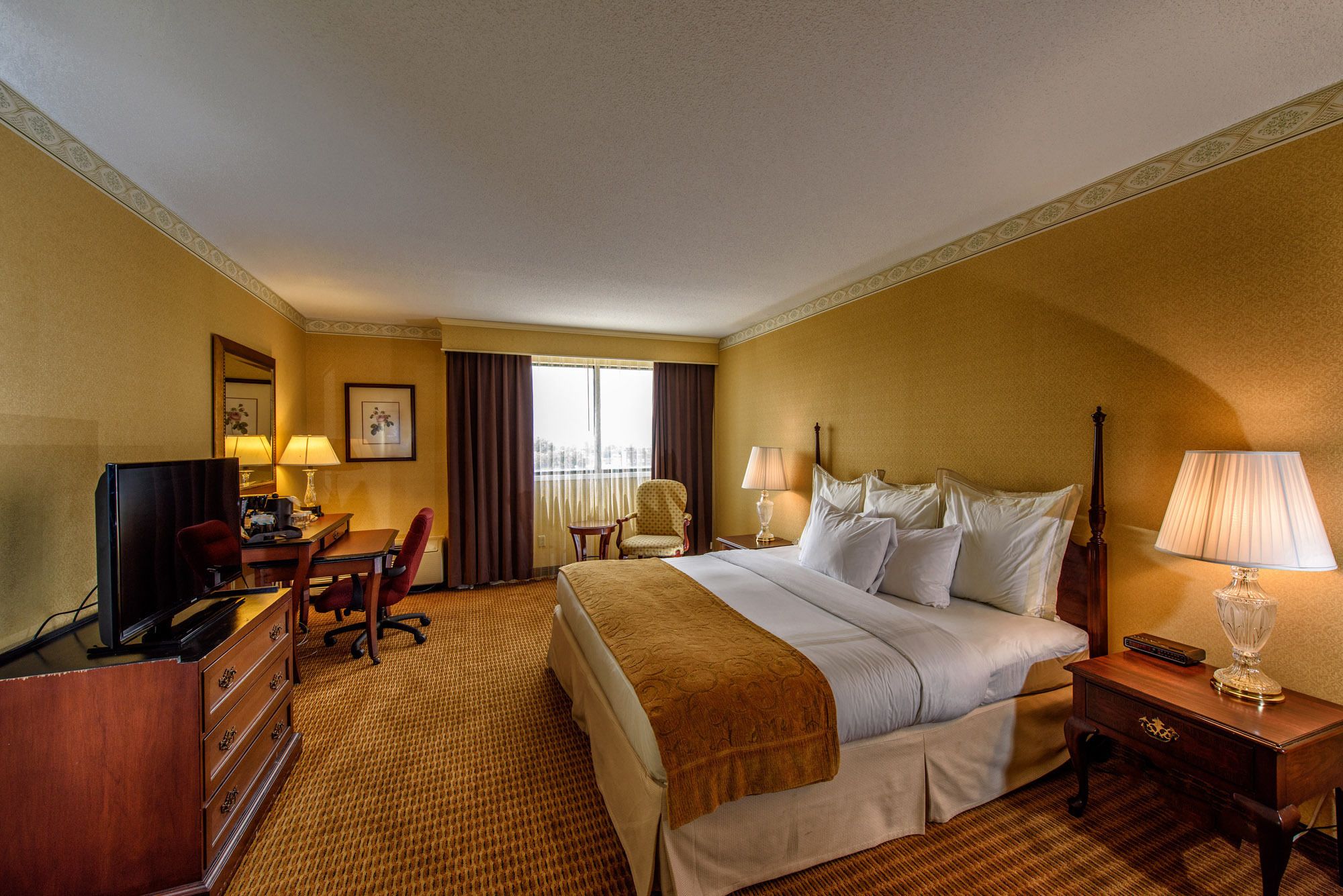 DoubleTree by Hilton Canton Downtown
