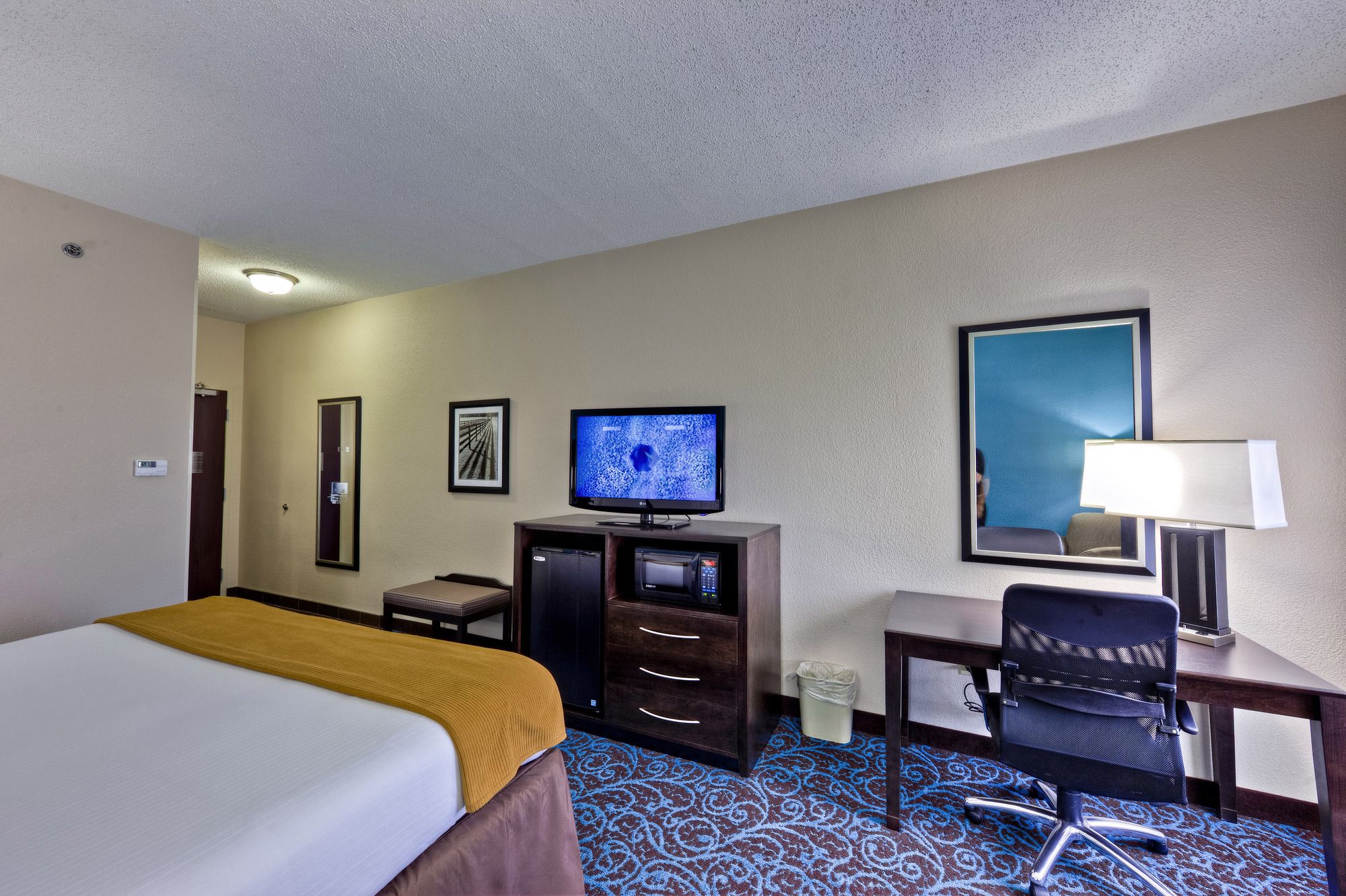 Holiday Inn Express Chillicothe East