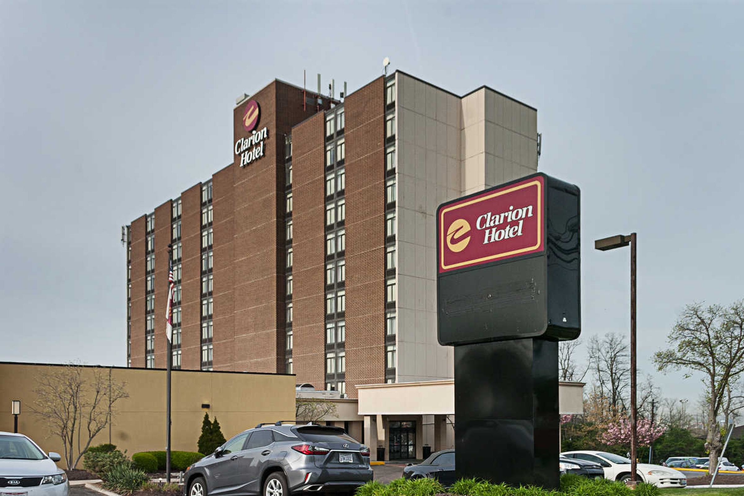 Clarion Hotel - Cincinnati North