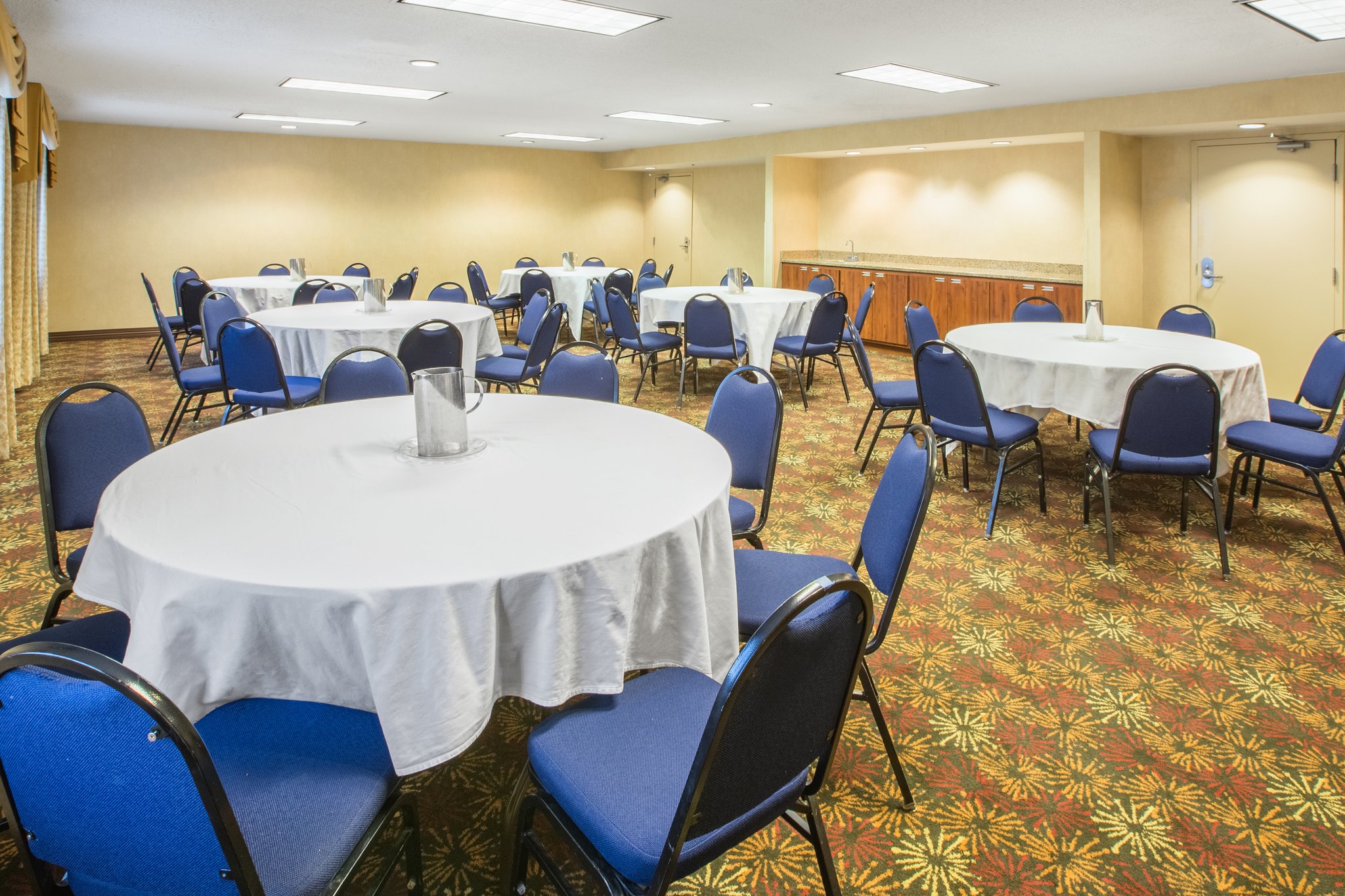 Quality Hotel Conference Center Cincinnati Blue Ash