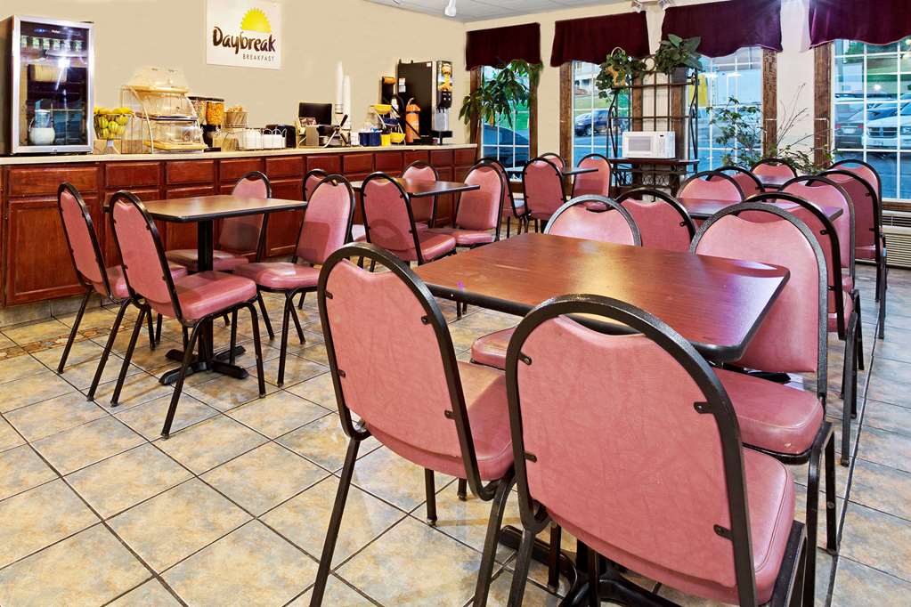 Days Inn by Wyndham Sharonville