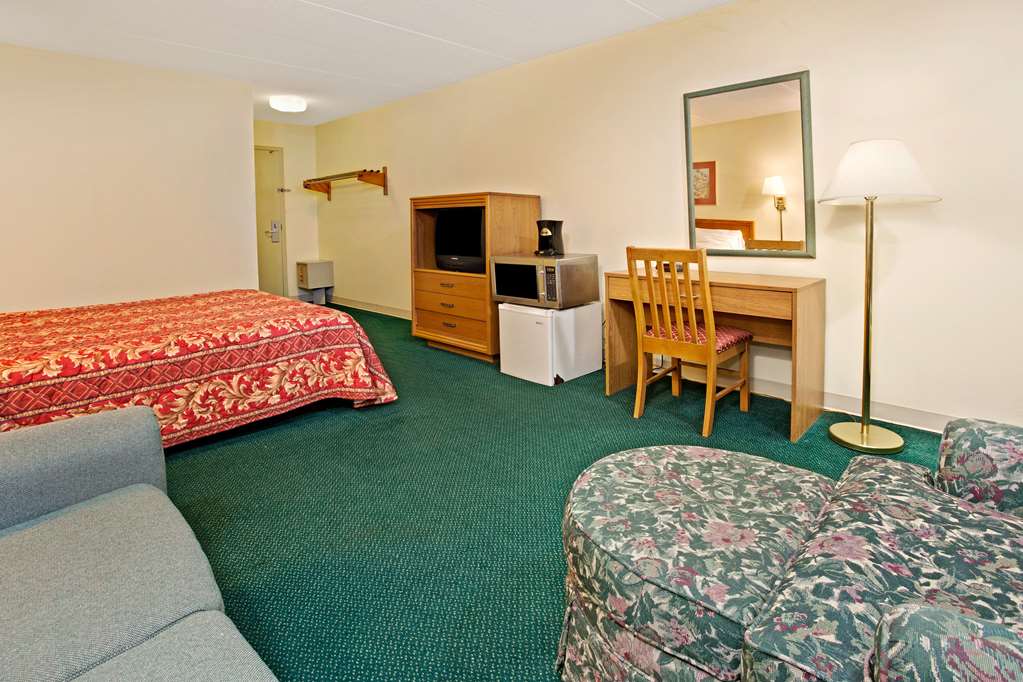 Days Inn by Wyndham Sharonville