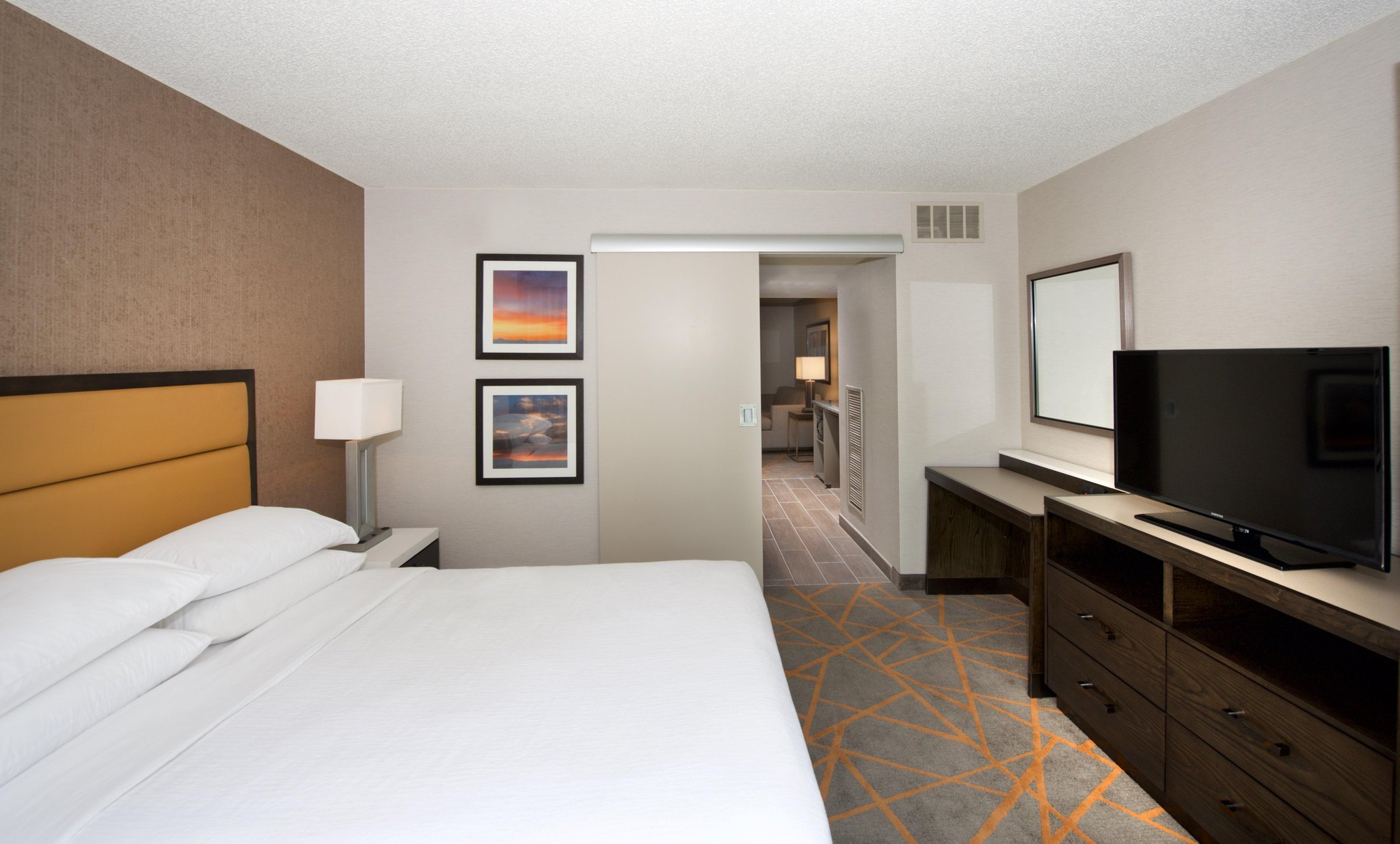 Embassy Suites by Hilton Cincinnati Northeast Blue Ash