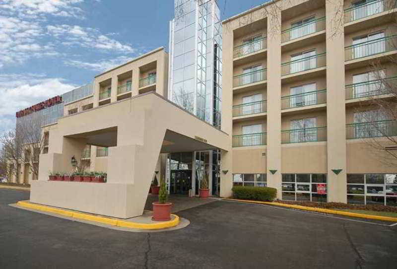 Embassy Suites by Hilton Cincinnati Northeast Blue Ash