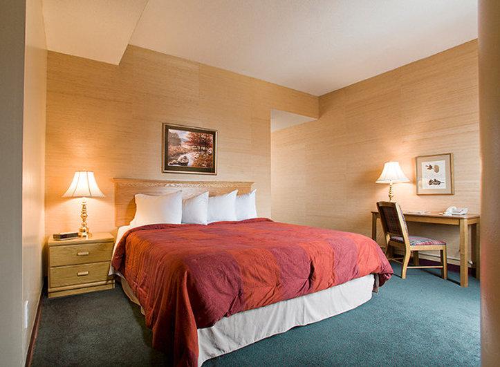 Garfield Suites Hotel