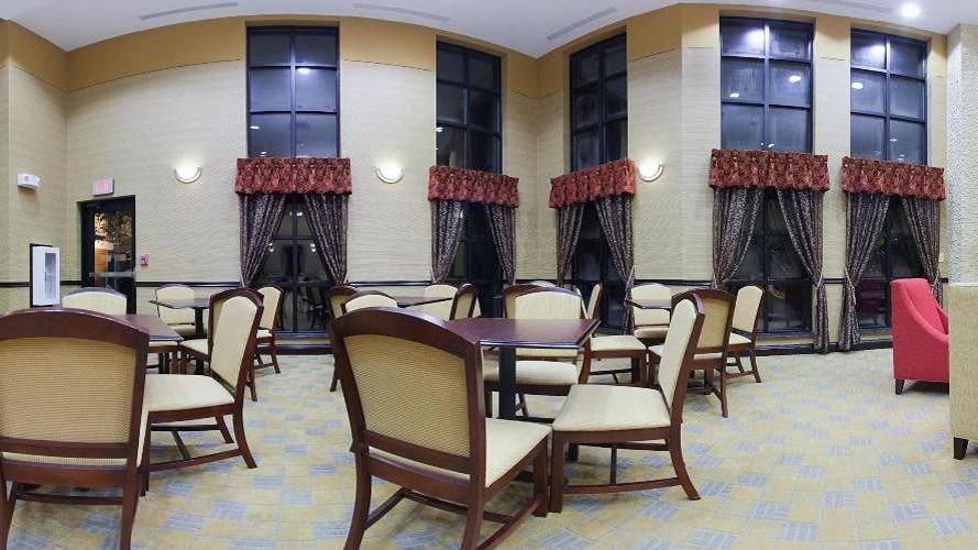 Holiday Inn Express Cincinnati West