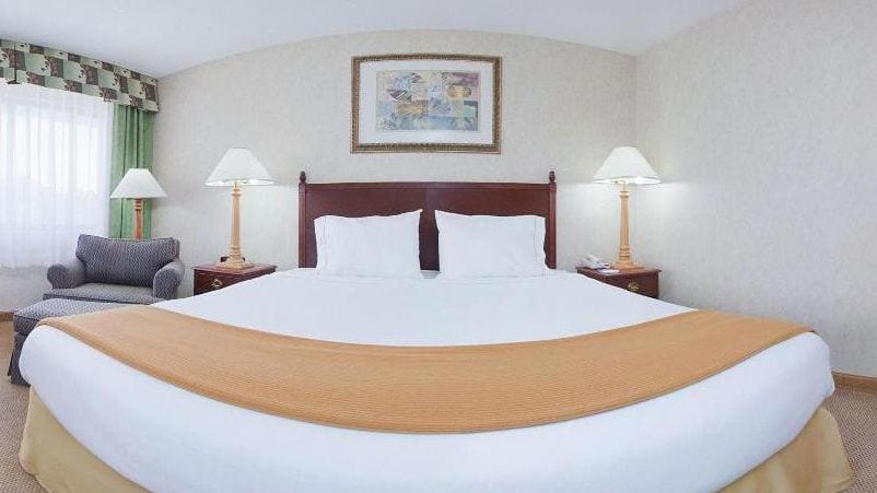 Holiday Inn Express Cincinnati West