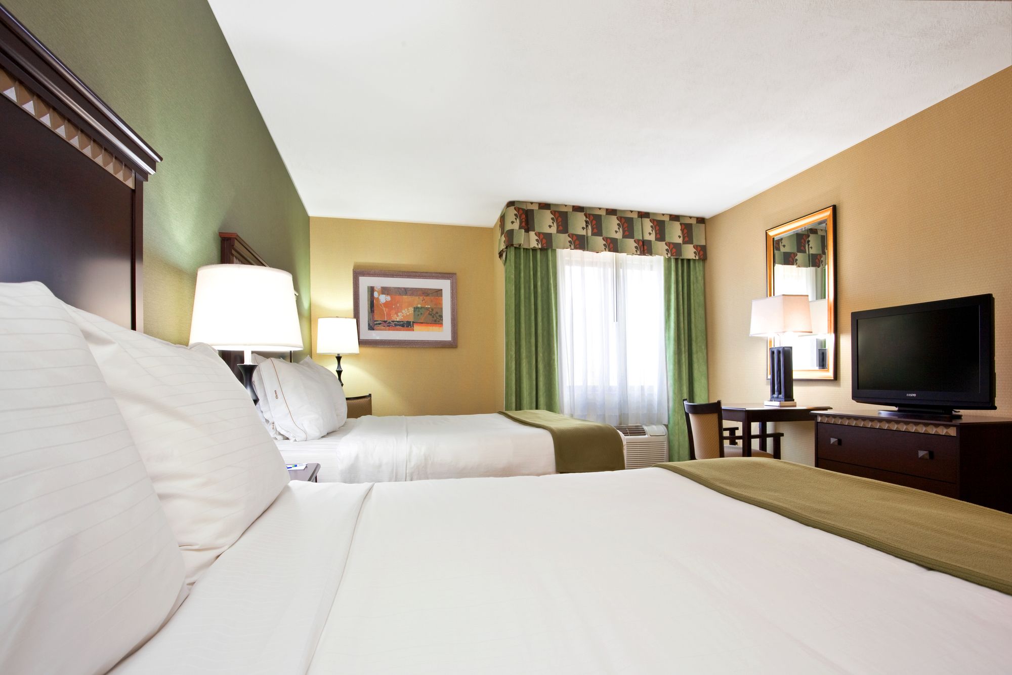 Holiday Inn Express Cincinnati West