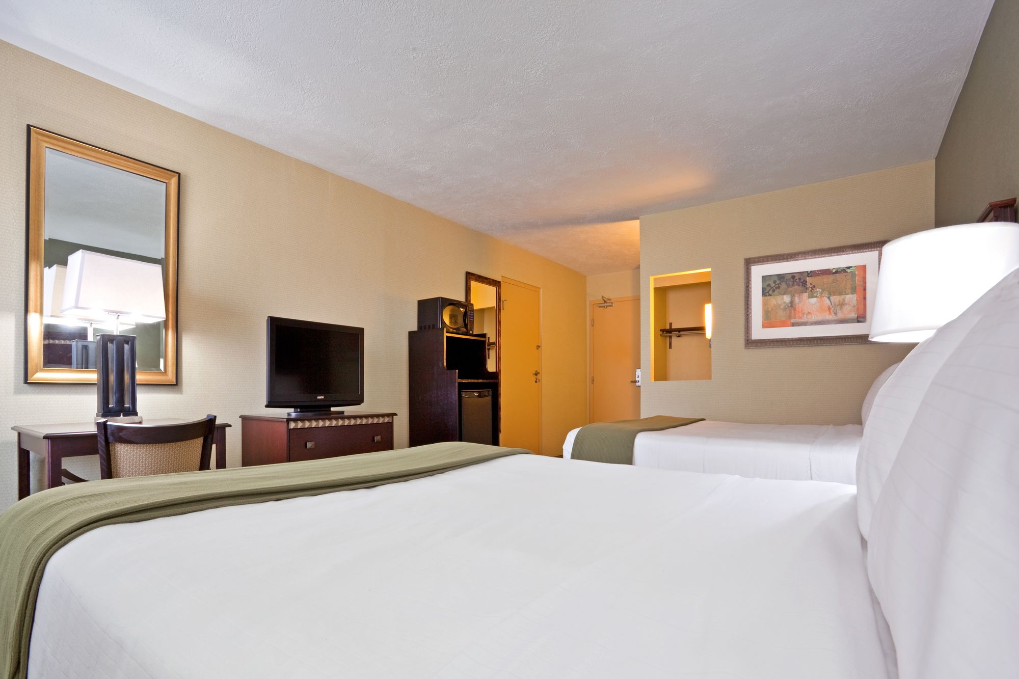 Holiday Inn Express Cincinnati West
