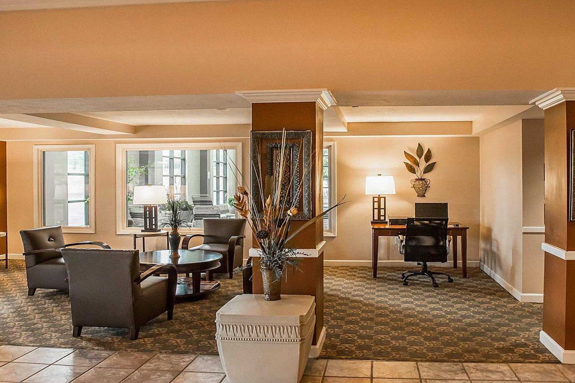 Quality Inn & Suites