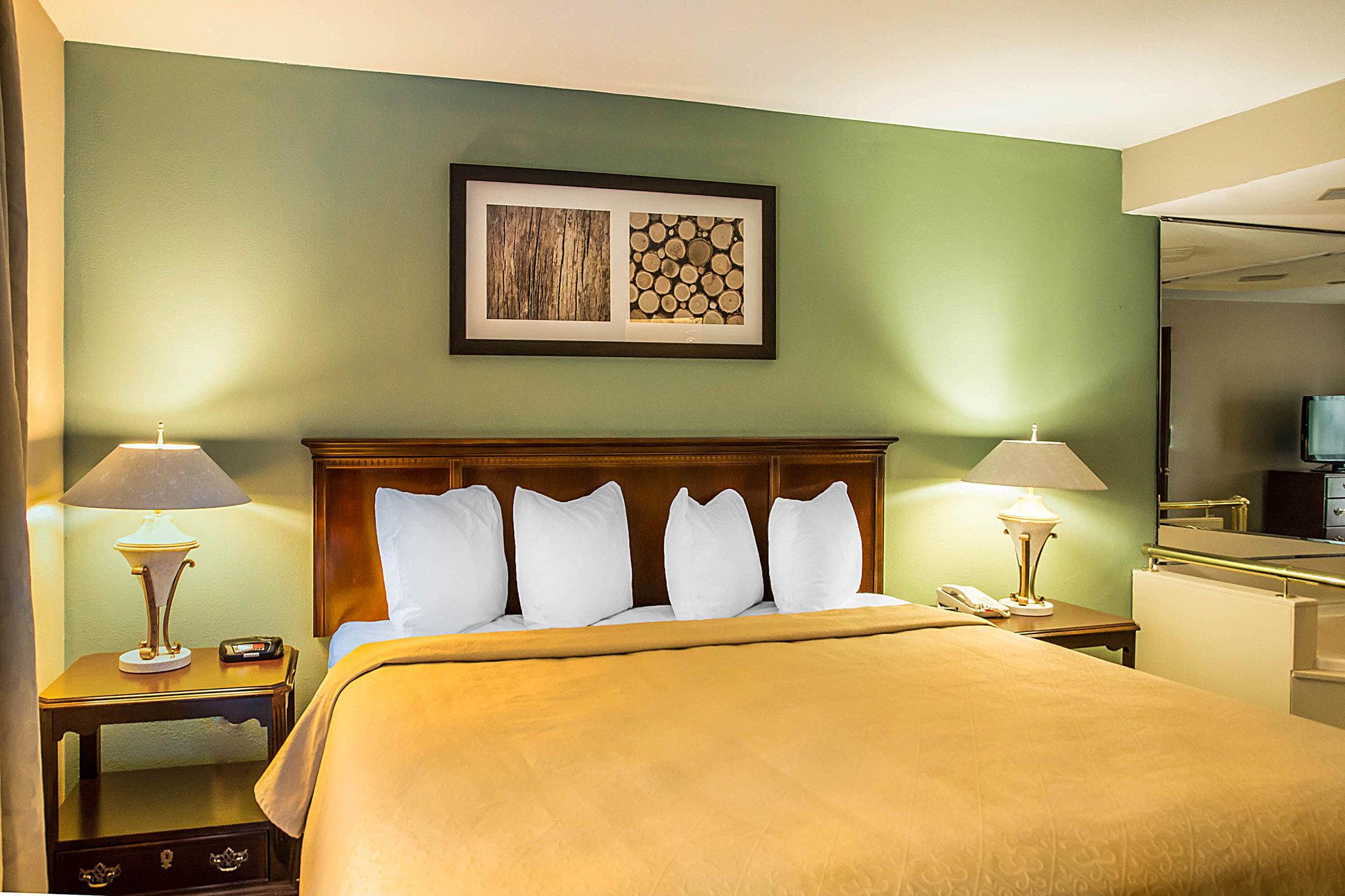 Quality Inn & Suites