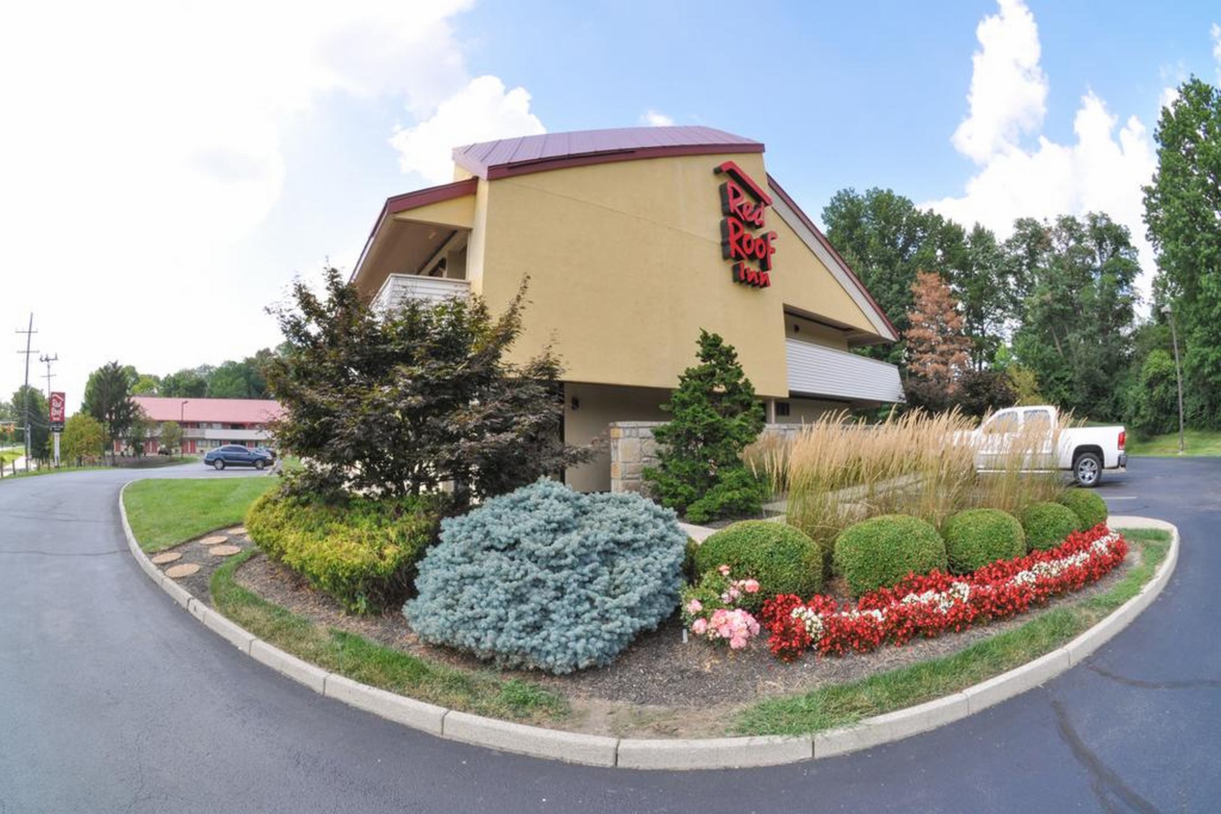 Red Roof Inn Cincinnati Northeast - Blue Ash