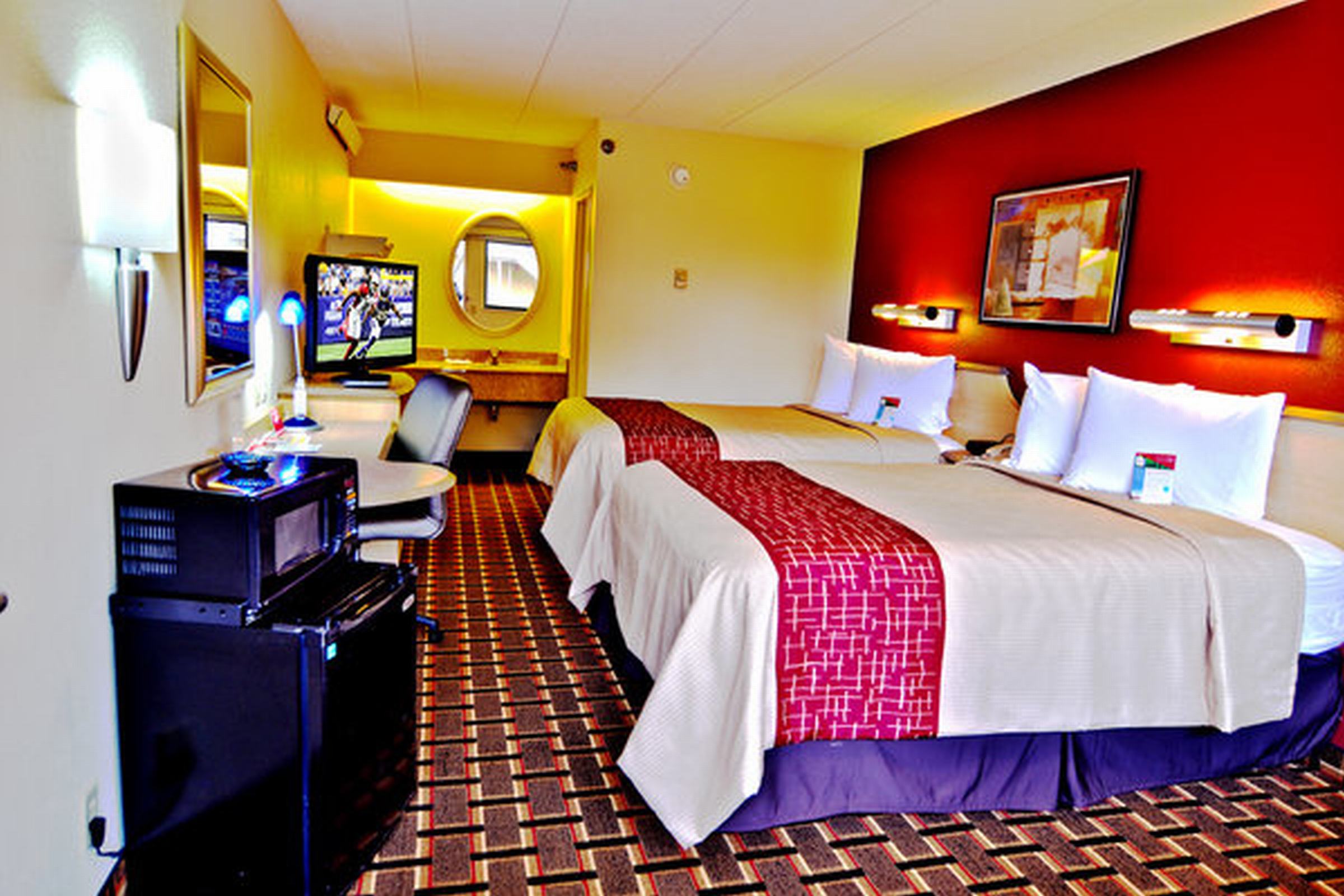 Red Roof Inn Cincinnati Northeast - Blue Ash