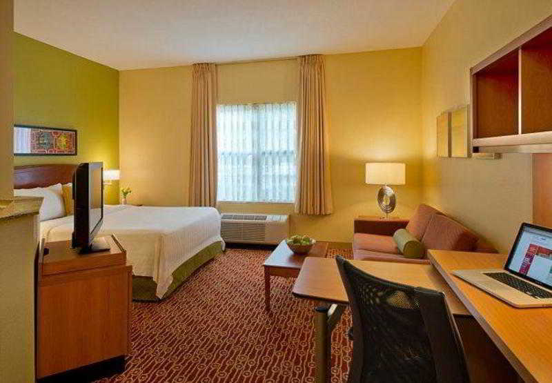 Hawthorn Extended Stay by Wyndham Cincinnati NE/Mason