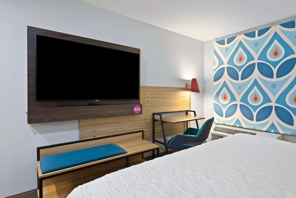 Tru by Hilton Sharonville Cincinnati