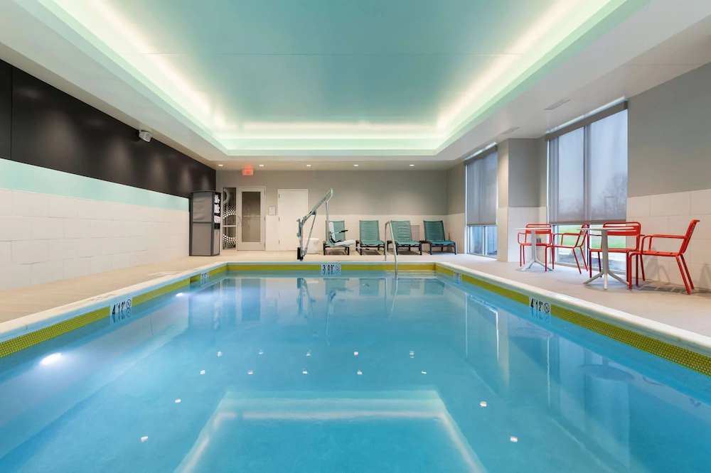 Tru by Hilton Sharonville Cincinnati