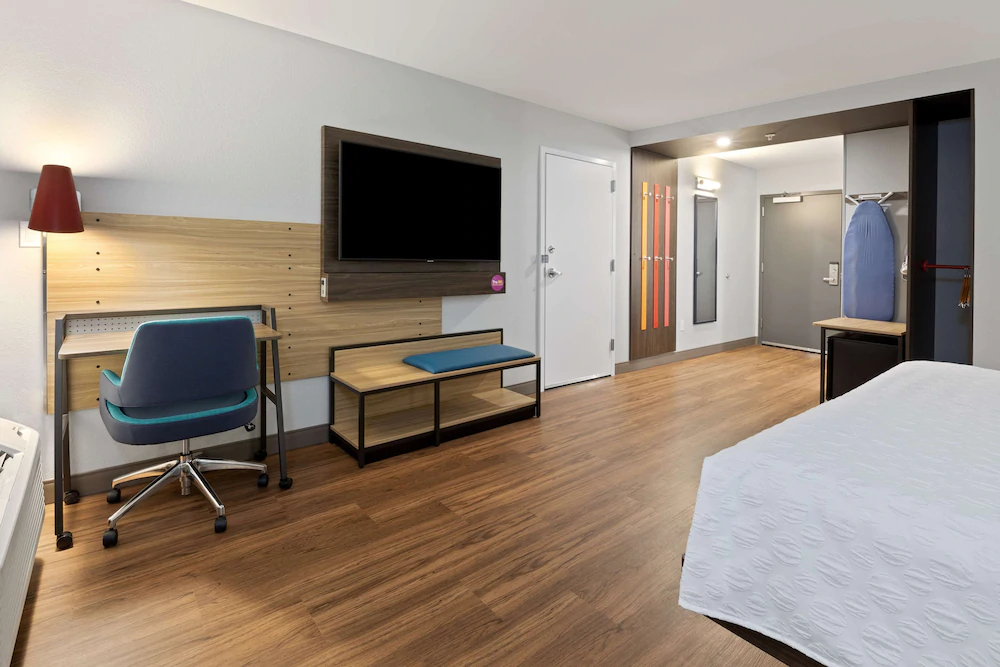 Tru by Hilton Sharonville Cincinnati