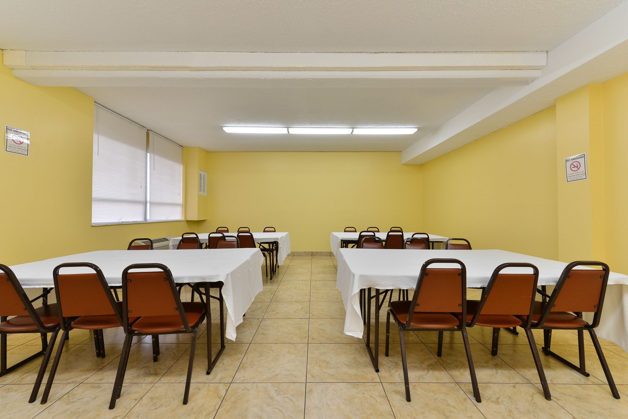 Travelodge by Wyndham Cleveland Airport