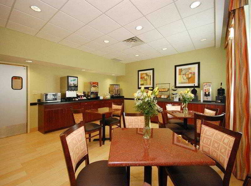 Best Western Airport Inn & Suites Cleveland