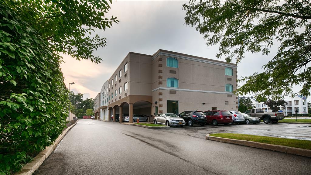 Best Western Airport Inn & Suites Cleveland