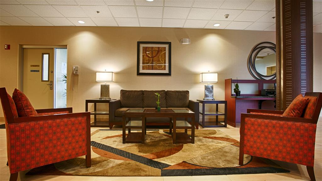 Best Western Airport Inn & Suites Cleveland