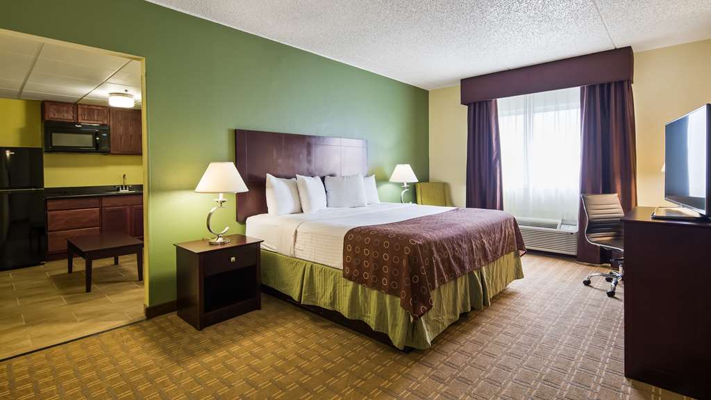 Best Western Airport Inn & Suites Cleveland
