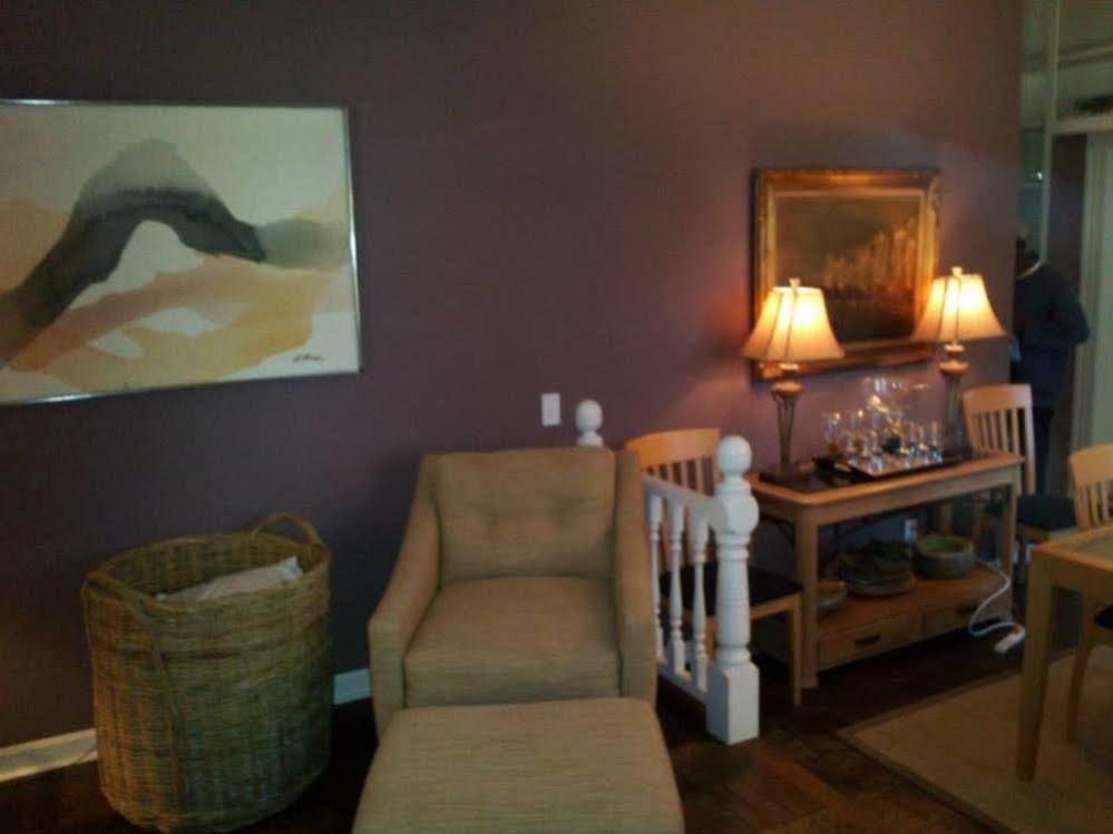 Clifford House Private Home Bed & Breakfast