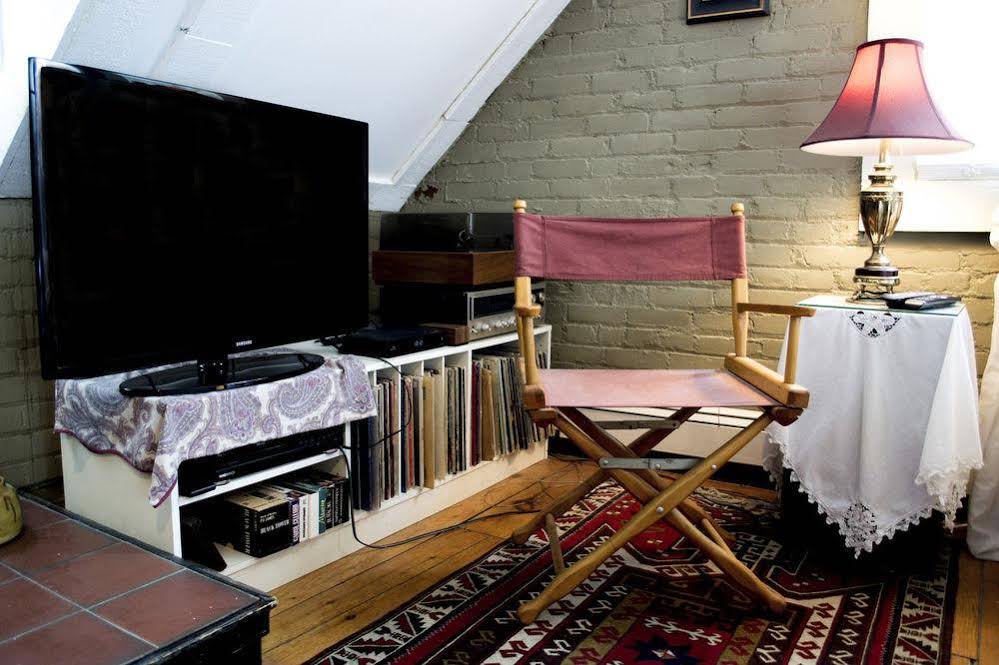 Clifford House Private Home Bed & Breakfast