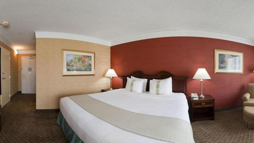 Holiday Inn Cleveland - Mayfield