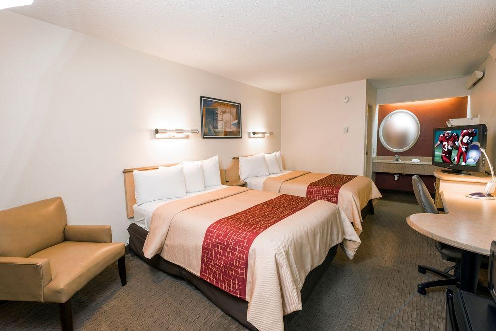 Red Roof Inn Cleveland - Middleburg Heights