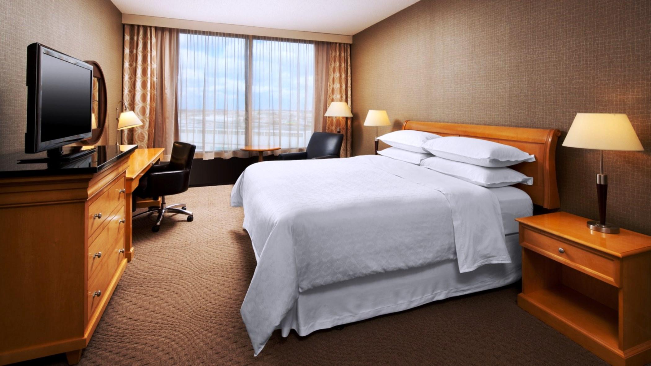 Sheraton Cleveland Airport Hotel