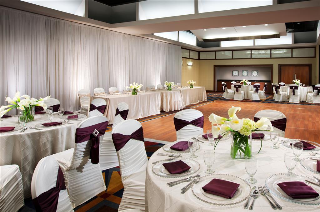 Sheraton Cleveland Airport Hotel