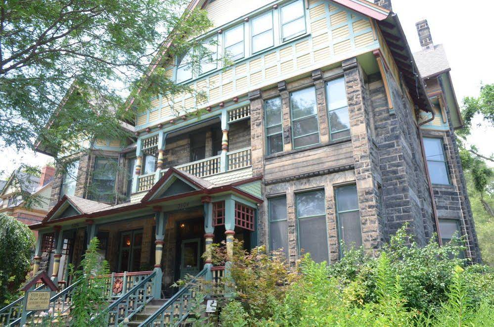 Stone Gables Bed & Breakfast